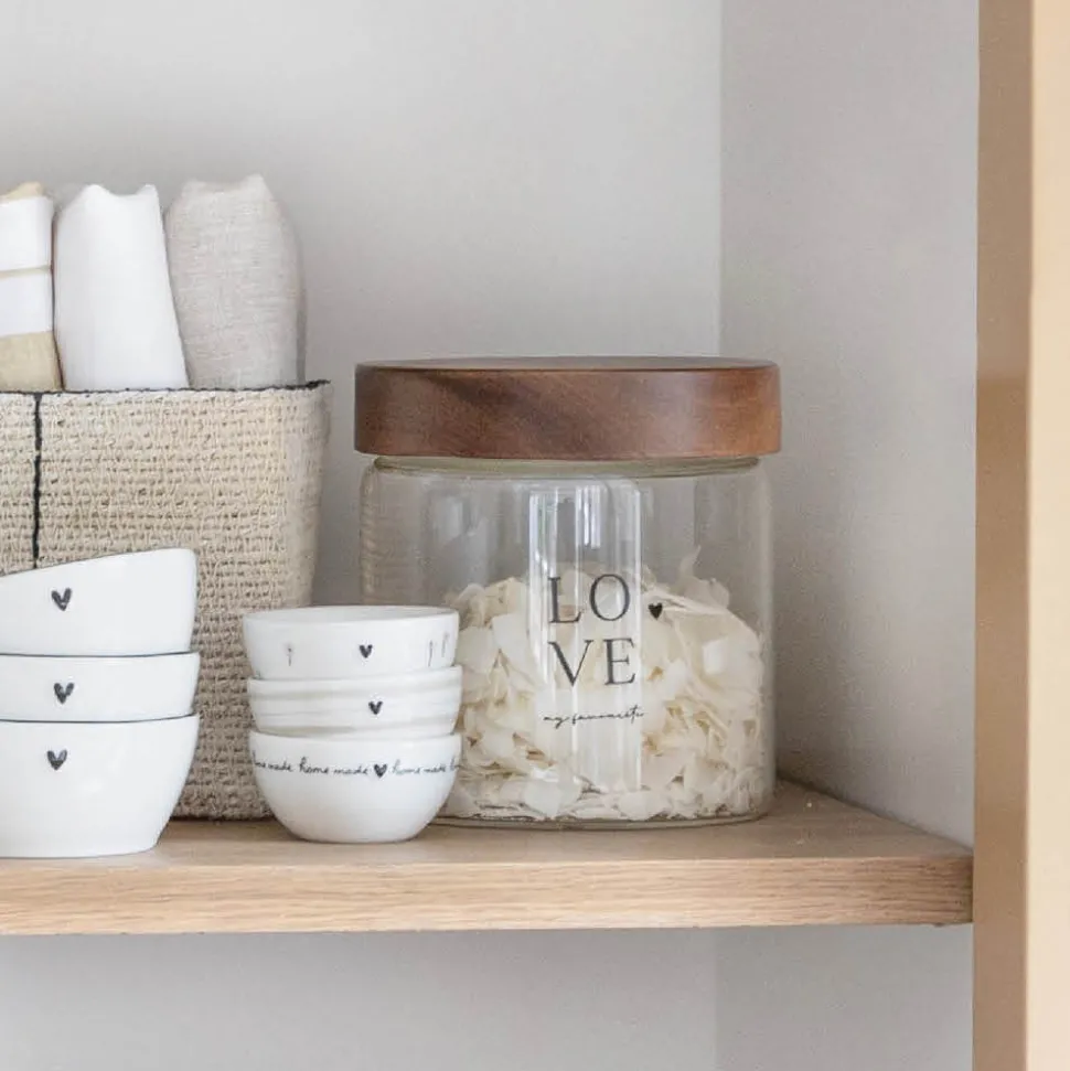 bastion_collections_vorra_SKUvBuqSdGJi0_0.webp Bastion Collections Vorratsdose LOVE my favourite mit Holzdeckel klein