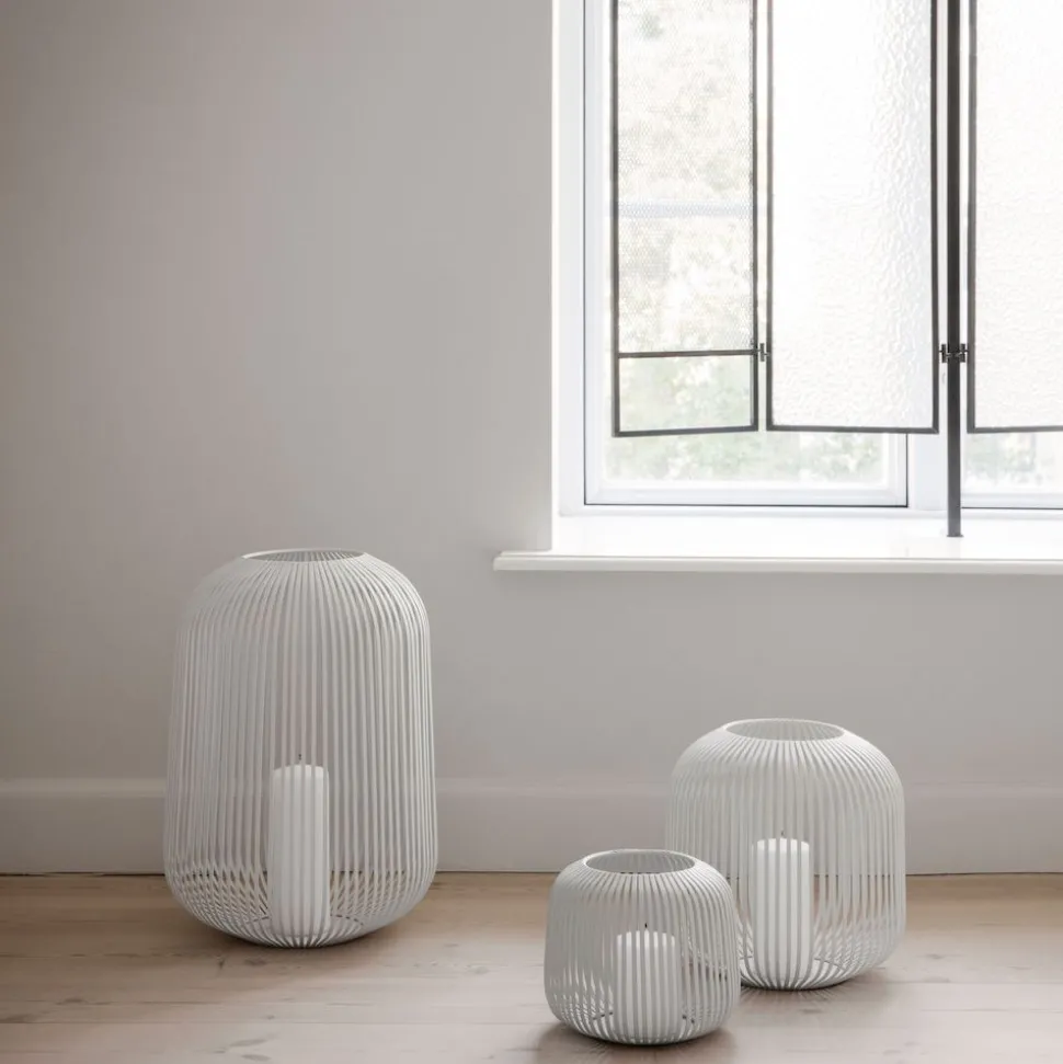 blomus_laterne_lito_white_SKUn8X5a9xSbM_2.webp Blomus Laterne Lito White L