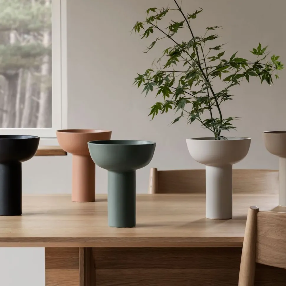 blomus_vase_miyabi_duck_g_SKUJMjYYTKrUP_1.webp Blomus Vase Miyabi Duck Green