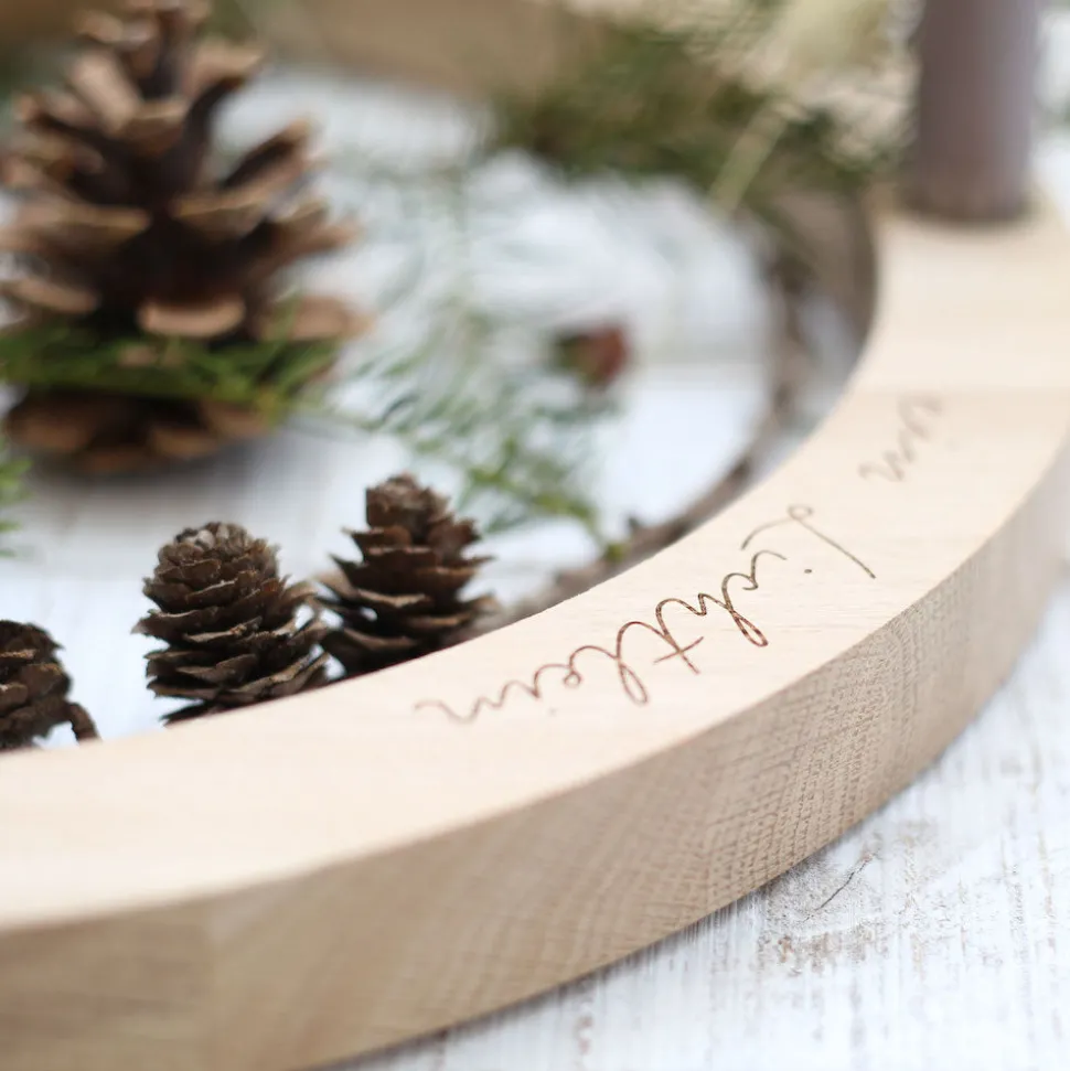 eulenschnitt_adventskranz_SKUdnTsu78DZt_4.webp Eulenschnitt Adventskranz aus Eiche