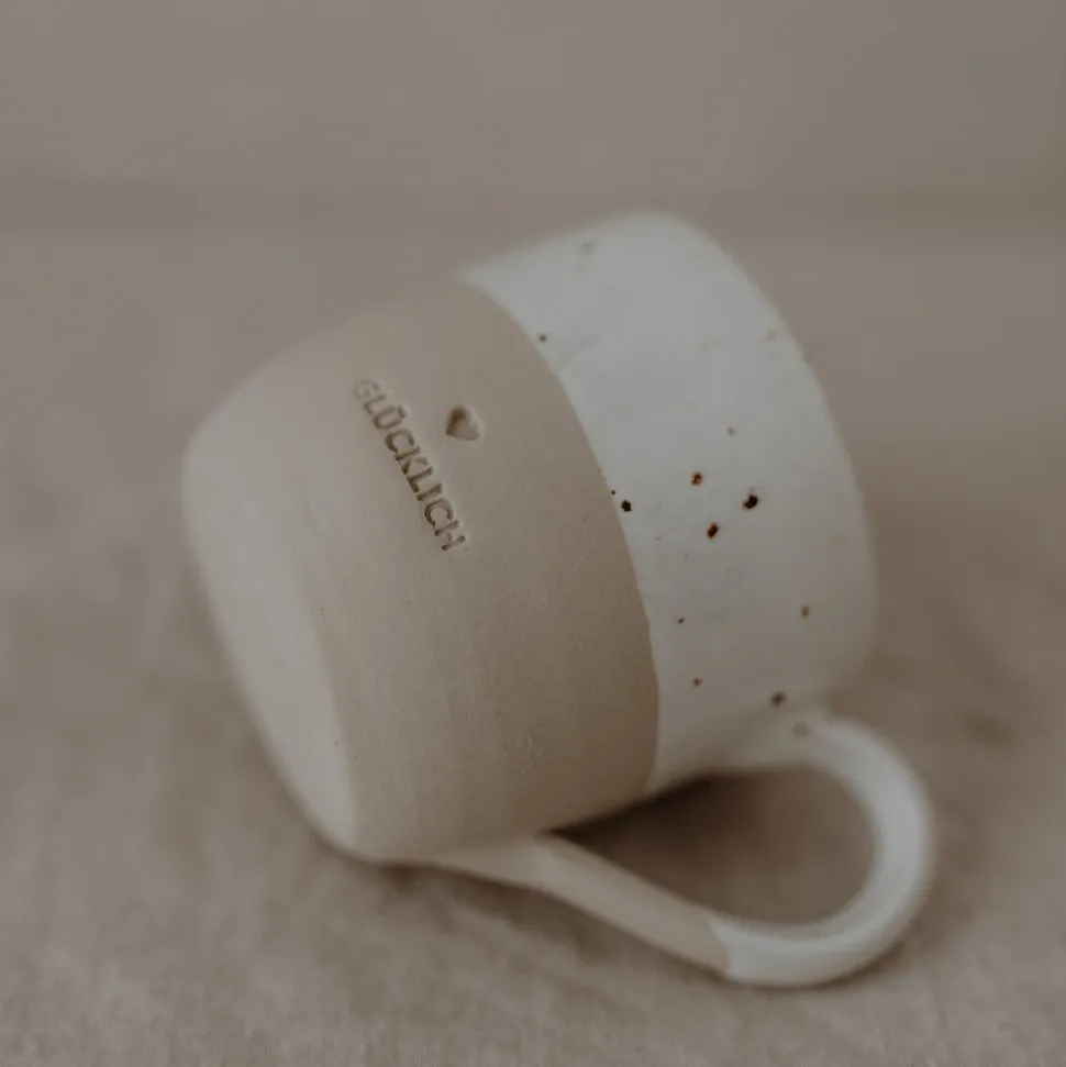 eulenschnitt_cappuccinota_SKU5MosZSWfBq_6.webp Eulenschnitt Cappuccino-Tasse Glücklich