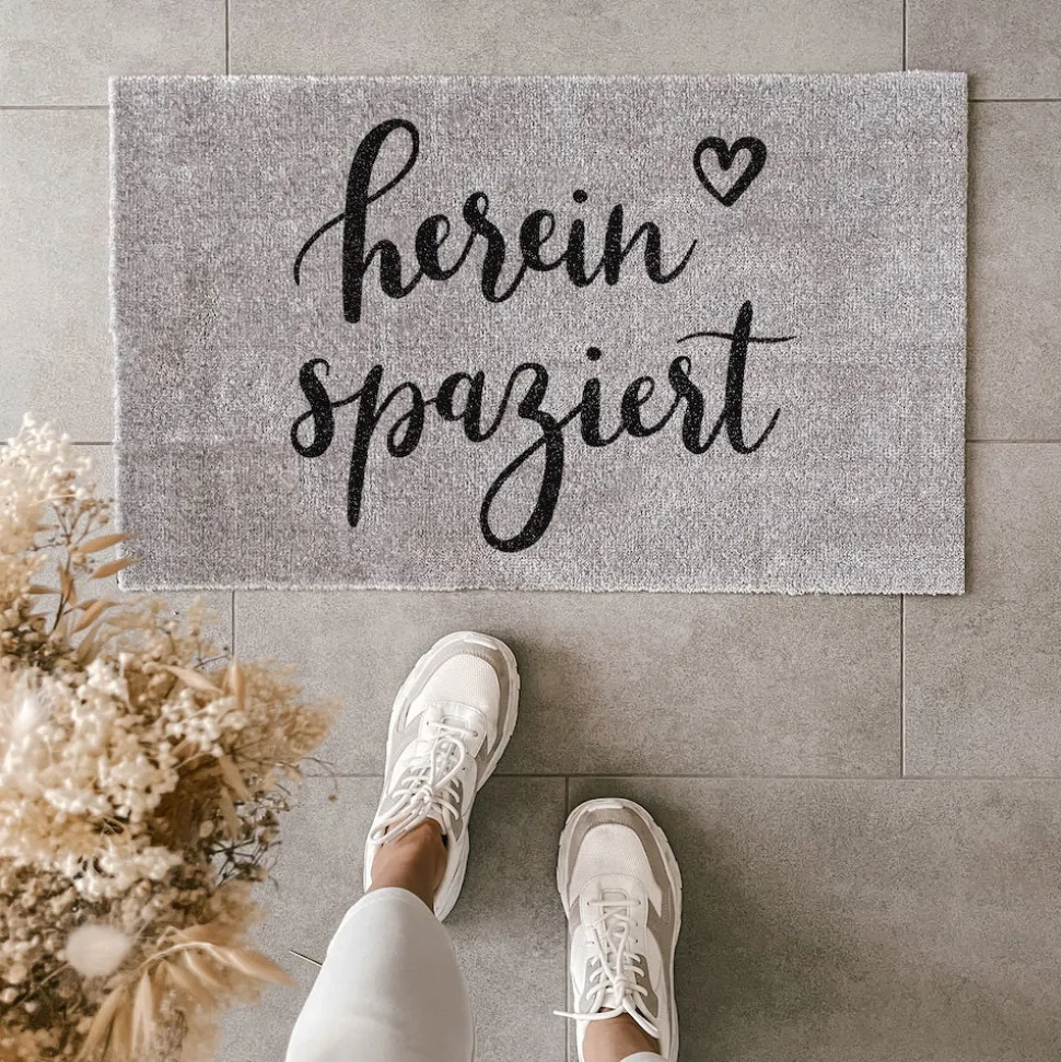 eulenschnitt_fumatte_here_SKUOZahEwv1mT_3.webp Eulenschnitt Fußmatte Hereinspaziert grau