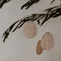Eulenschnitt Holzhänger Eier 8er-Set naturfarben