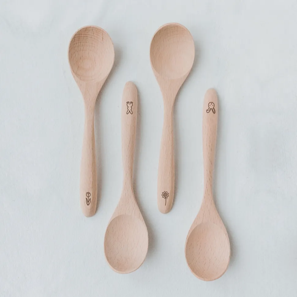 eulenschnitt_holzlffel_os_SKUOxwBlPymj3_2.webp Eulenschnitt Holzlöffel Ostern im 4er Set
