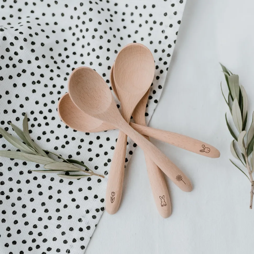 eulenschnitt_holzlffel_os_SKUOxwBlPymj3_3.webp Eulenschnitt Holzlöffel Ostern im 4er Set