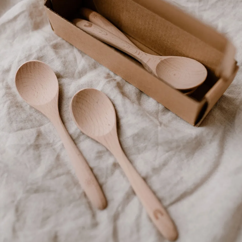 eulenschnitt_holzlffel_re_SKUYywLfXxniw_2.webp Eulenschnitt Holzlöffel Regenbogen 4er-Set