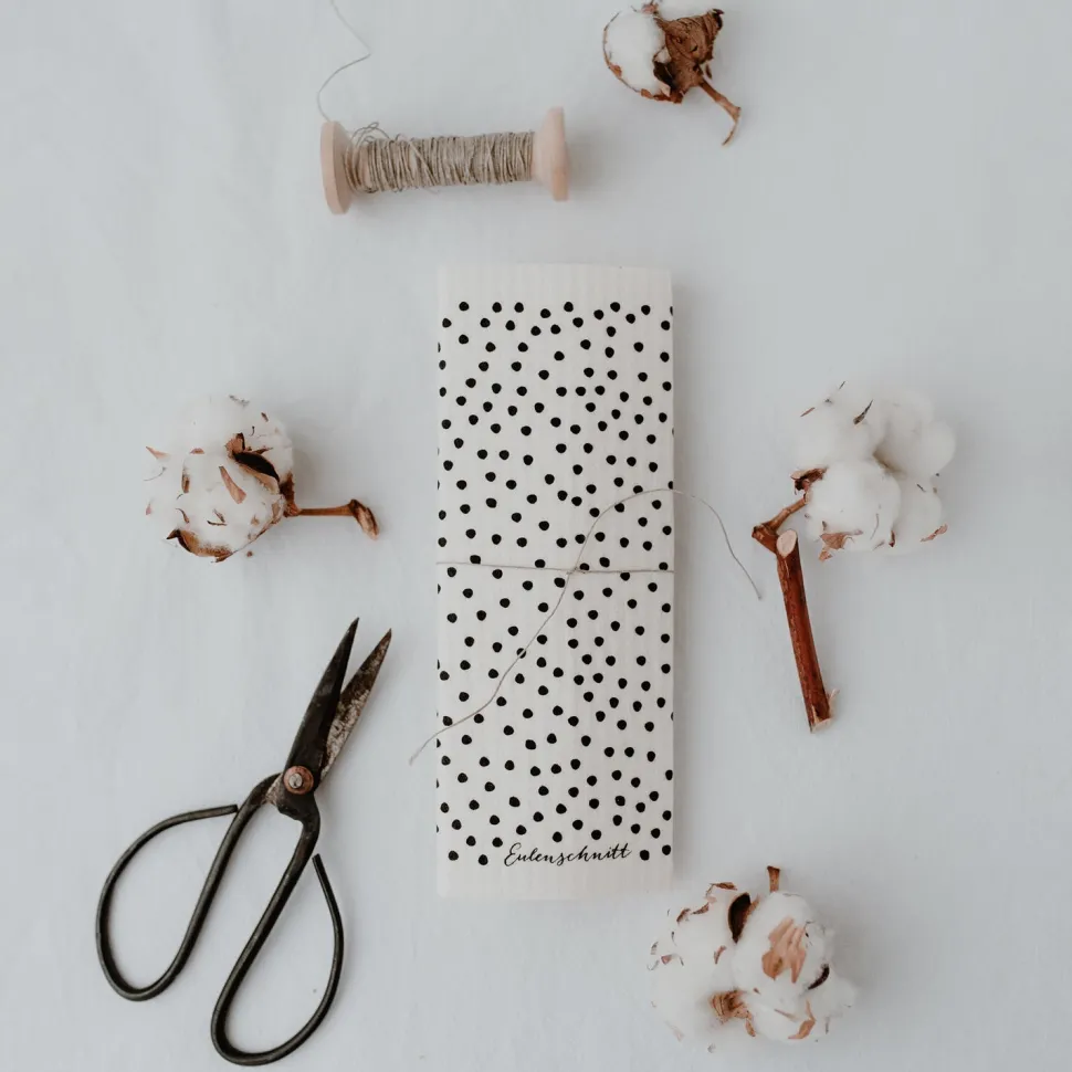 eulenschnitt_schwammtcher_SKUleSMIkEnst_4.webp Eulenschnitt Schwammtücher Punkte 3er-Set weiß