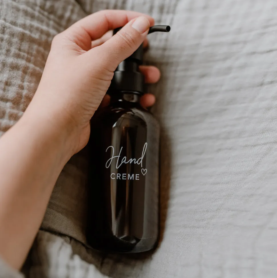 eulenschnitt_seifenspende_SKUTdAvYm2Fu9_0.webp Eulenschnitt Seifenspender Handcreme Braunglas 250 ml