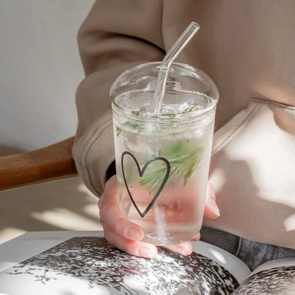 eulenschnitt_trinkglas_he_SKUMcTVzUTETs_2.webp Eulenschnitt Trinkglas Herz schwarz