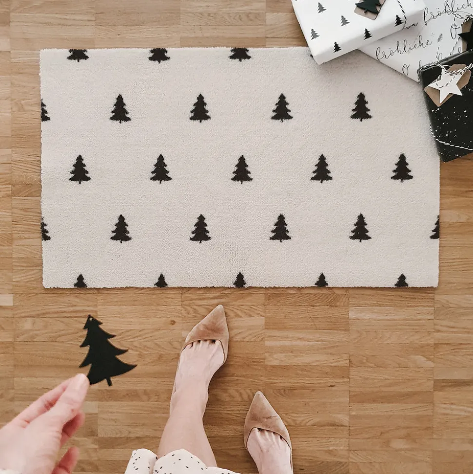 eulenschnitt_waschbare_fu_SKURJAQbRkyOf_2.webp Eulenschnitt waschbare Fußmatte Tannen cremefarben