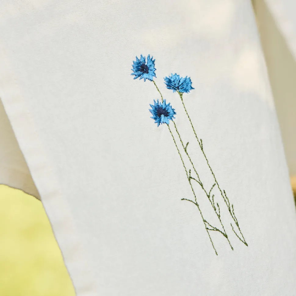 ib_laursen_geschirrtuch_k_SKUiRHnfUVZG6_1.webp Ib Laursen Geschirrtuch Kornblumen cremefarben