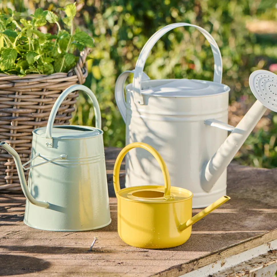 ib_laursen_giekanne_mit_b_SKU4FqtKG7Drg_1.webp Ib Laursen Gießkanne mit Brause hellgrau 6300 ml