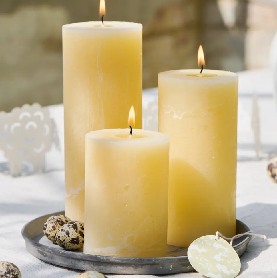 ib_laursen_stumpenkerze_r_SKUlXnU4tKuzB_1.webp Ib Laursen Stumpenkerze rustikal lemonade groß
