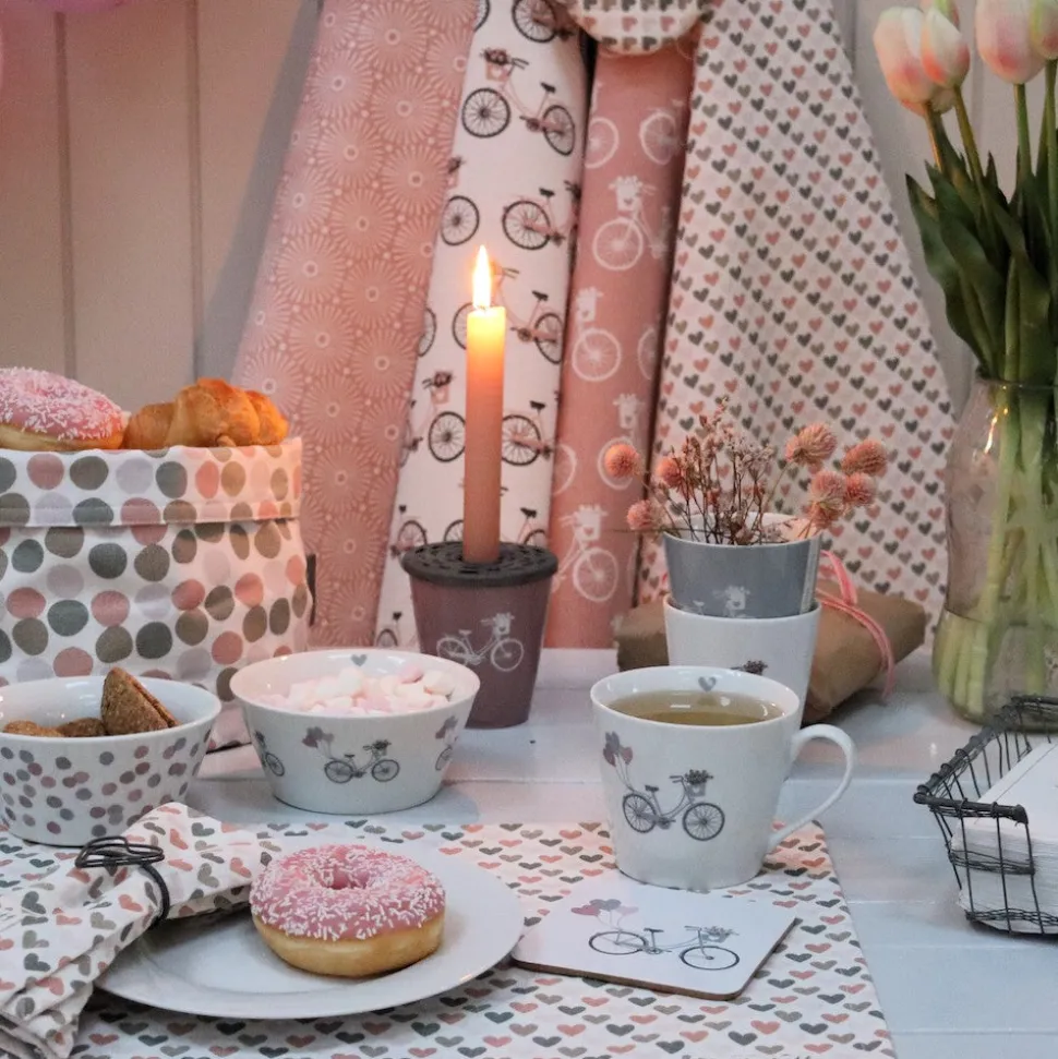 krasilnikoff_bowl_fahrrad_SKUC0vsq7V10c_2.webp Krasilnikoff Bowl Fahrrad mit Luftballons