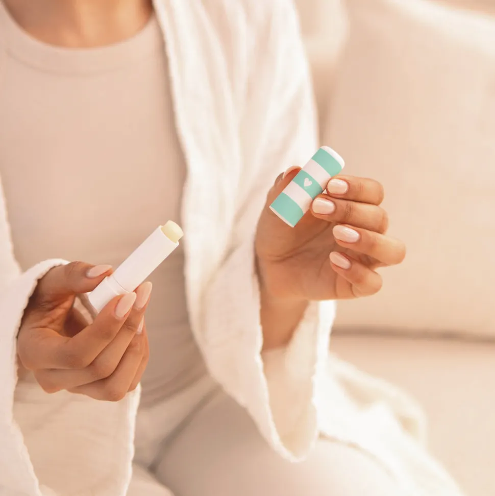 lippenpflegestift_kleine__SKUMdU70jISat_3.webp Lippen-Pflegestift Kleine Auszeit