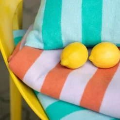 LUCA Flanelldecke Streifen hellviola