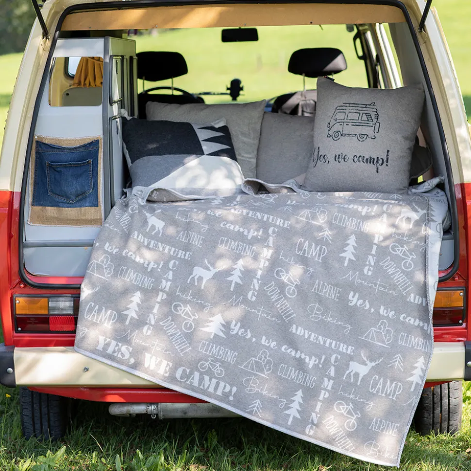 nordic_flanelldecke_adven_SKUdJBDtOI3Re_1.webp Nordic Flanelldecke Adventure beige