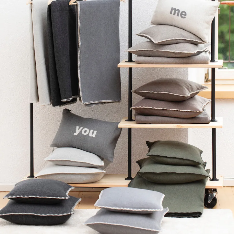 nordic_kissenhlle_you_dun_SKUfk3QV1Yp6t_1.webp Nordic Kissenhülle You Dunkelgrau 30 x 50 cm