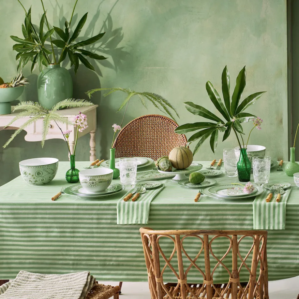 pip_studio_tasse_lily__lo_SKU9zU46HtvL0_2.webp Pip Studio Tasse Lily & Lotus 2er-Set hellgrün klein