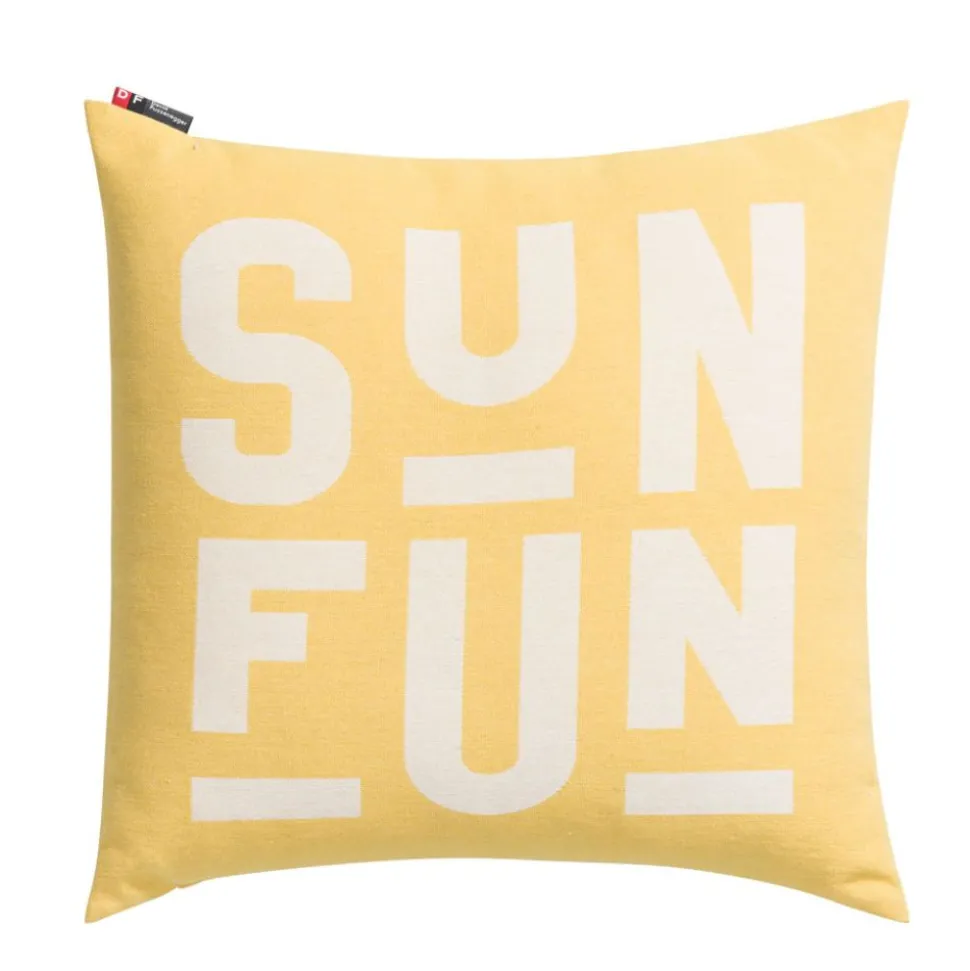 porto_kissenhlle_fun_sun__SKU5DUCU1sRme_0.webp PORTO Kissenhülle Fun Sun gelb 50 x 50 cm
