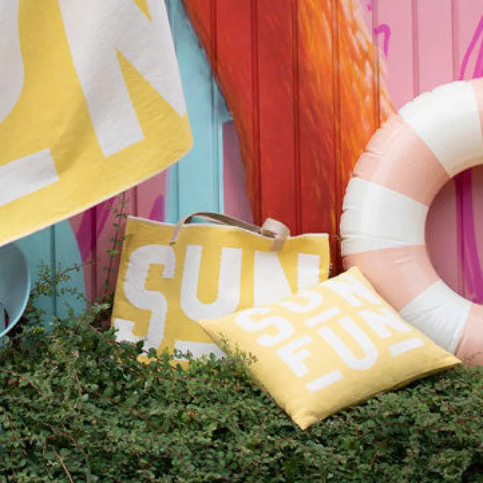 porto_kissenhlle_fun_sun__SKU5DUCU1sRme_1.webp PORTO Kissenhülle Fun Sun gelb 50 x 50 cm