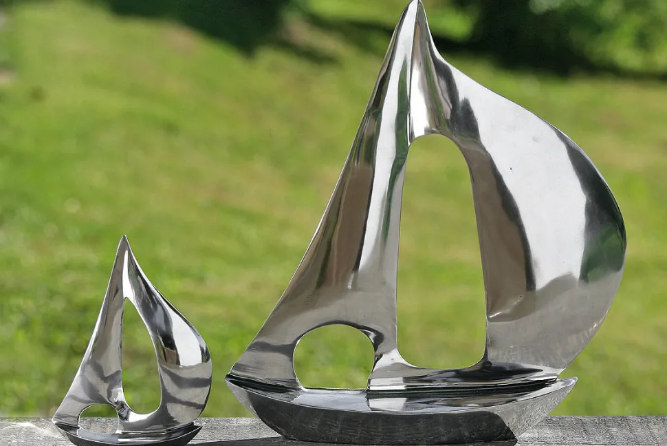 segelboot_aluminium_silbe_SKUSpsqrGiMJS_0.webp Segelboot Aluminium silberfarben 21 cm hoch