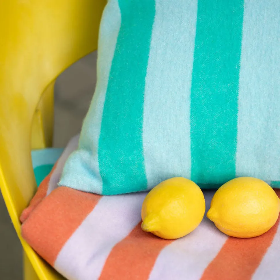 silvretta_kissenhlle_stre_SKUxKkIksD1lN_2.webp SILVRETTA Kissenhülle Streifen mint 40 x 60 cm