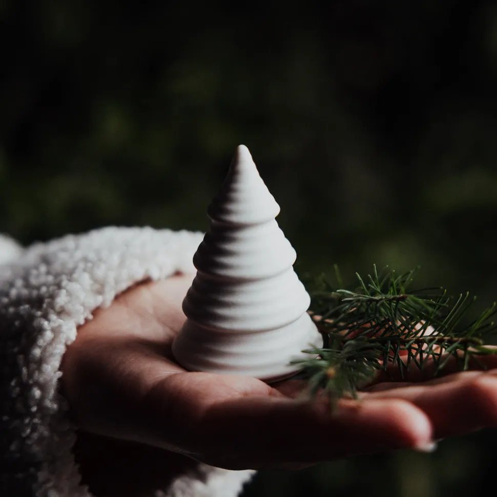 storefactory_skogshult_de_SKUTUfigaG6nO_2.webp Storefactory SKOGSHULT Dekoration white